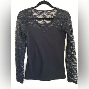 Bozzolo Long Sleeve Black Lace Top